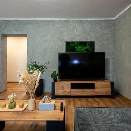 Luxury With Wifi And Netflix Ostrava-jih 公寓 *